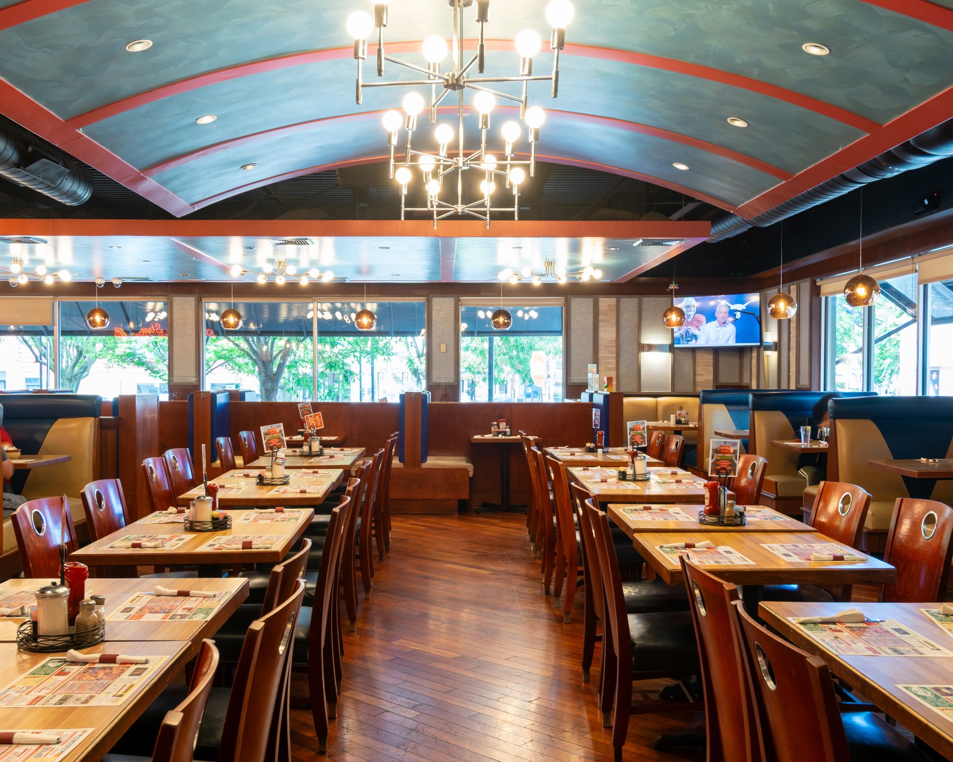 Classic diner, post-industrial soul