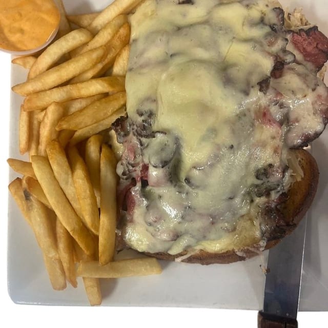 All Reubens.