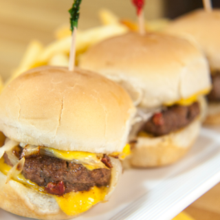 Cheeseburger Sliders (2)